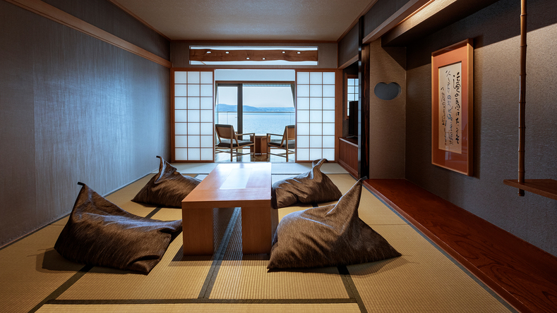 【スパリゾート館特別室】68㎡の広々とした客室。5名様まで宿泊いただけます。