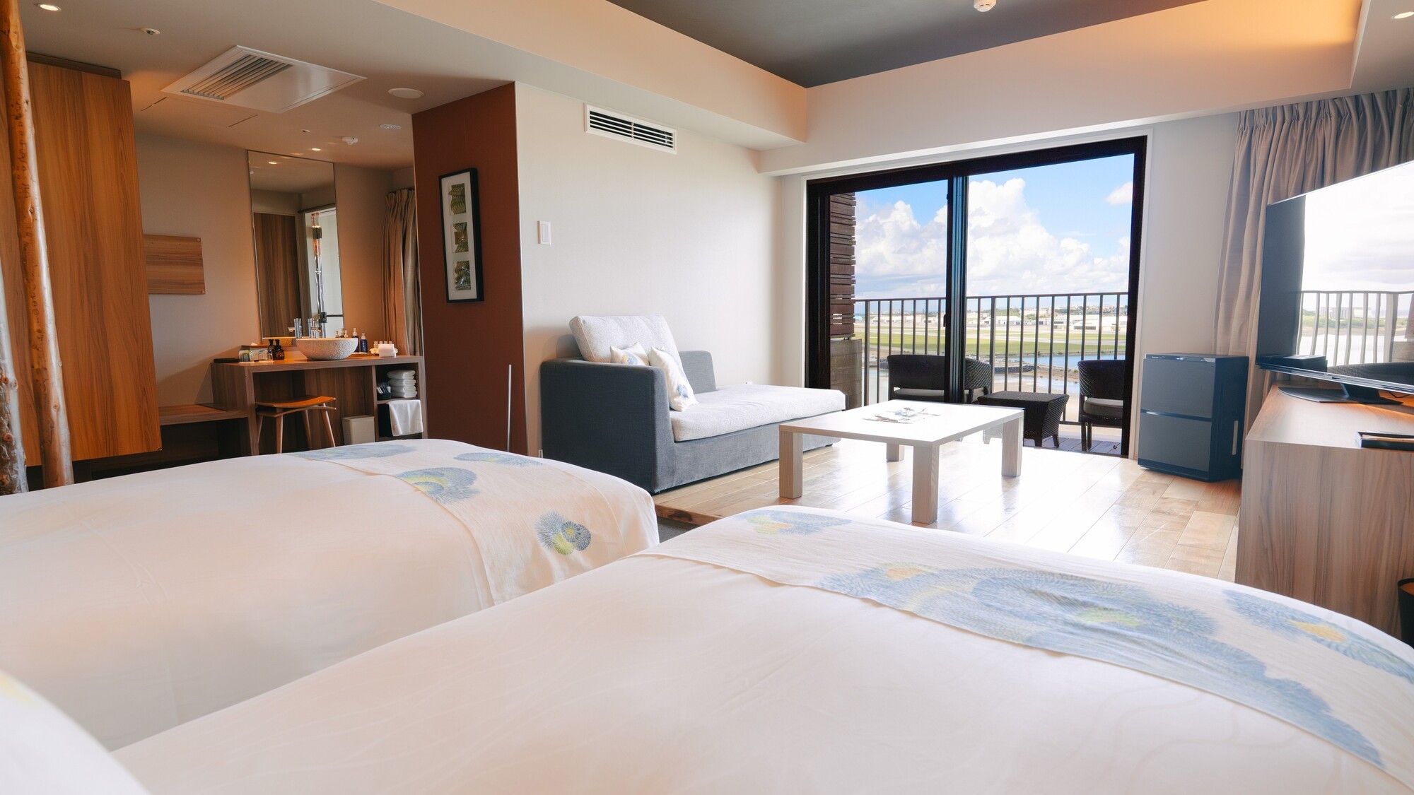 35.55㎡　シングルベッド2台（ベッド幅120cm）