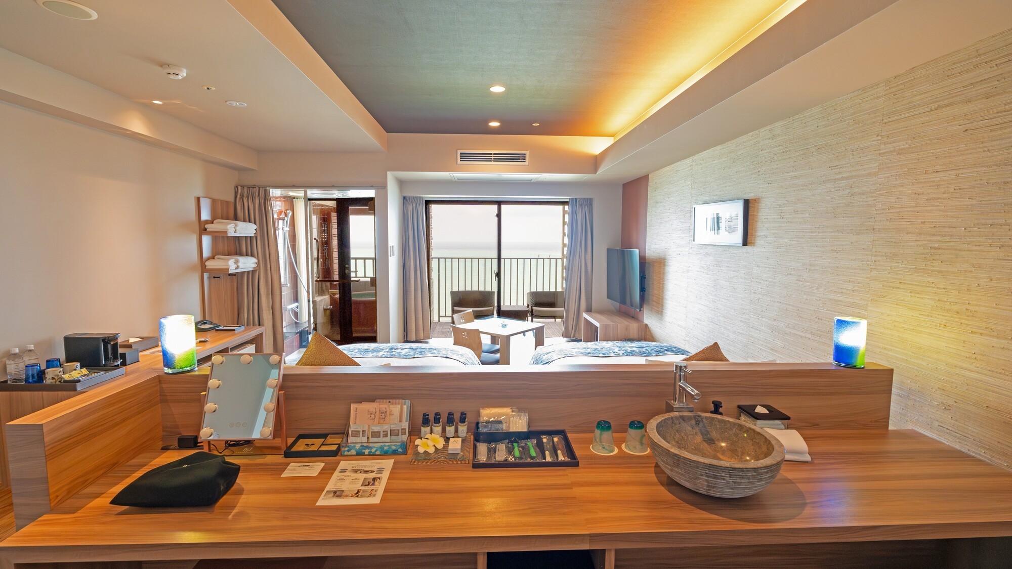 細部にまでこだわった調度品が特別なステイを彩ります