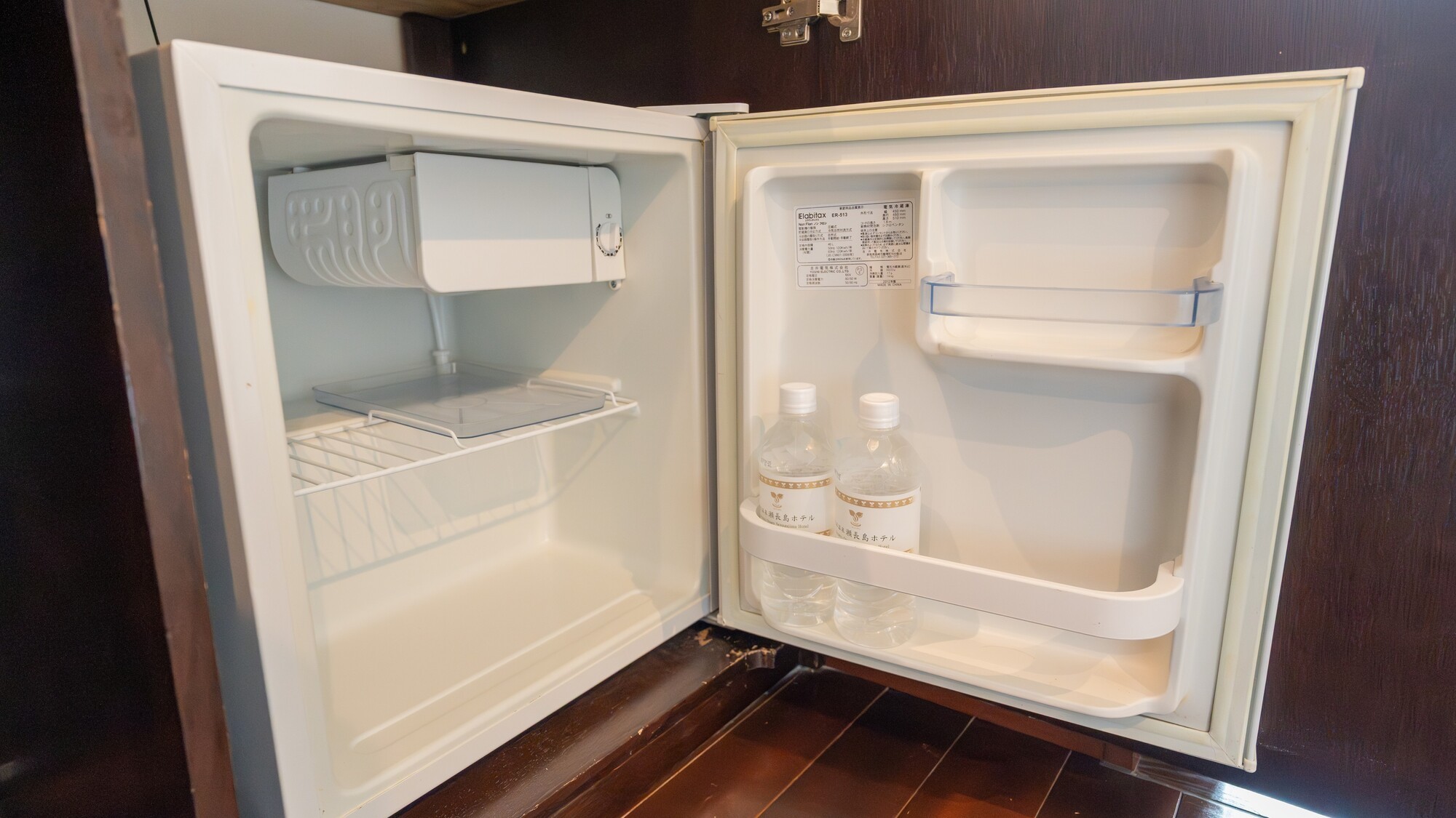 無料のミネラルウォーターをご用意