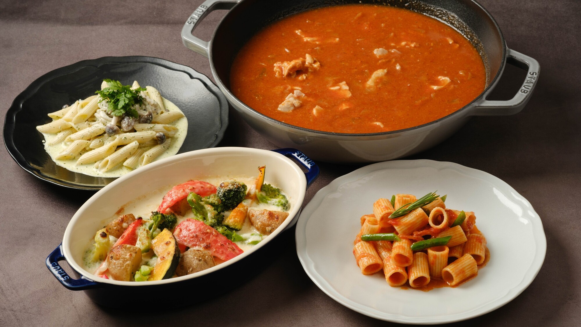 ビュッフェメニュー 地中海仕立てのパスタや濃厚グラタン香り豊かなカレー