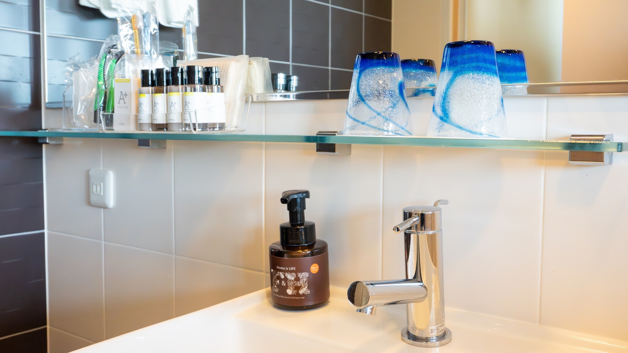 肌に優しい首里石鹸のフォームソープをご用意