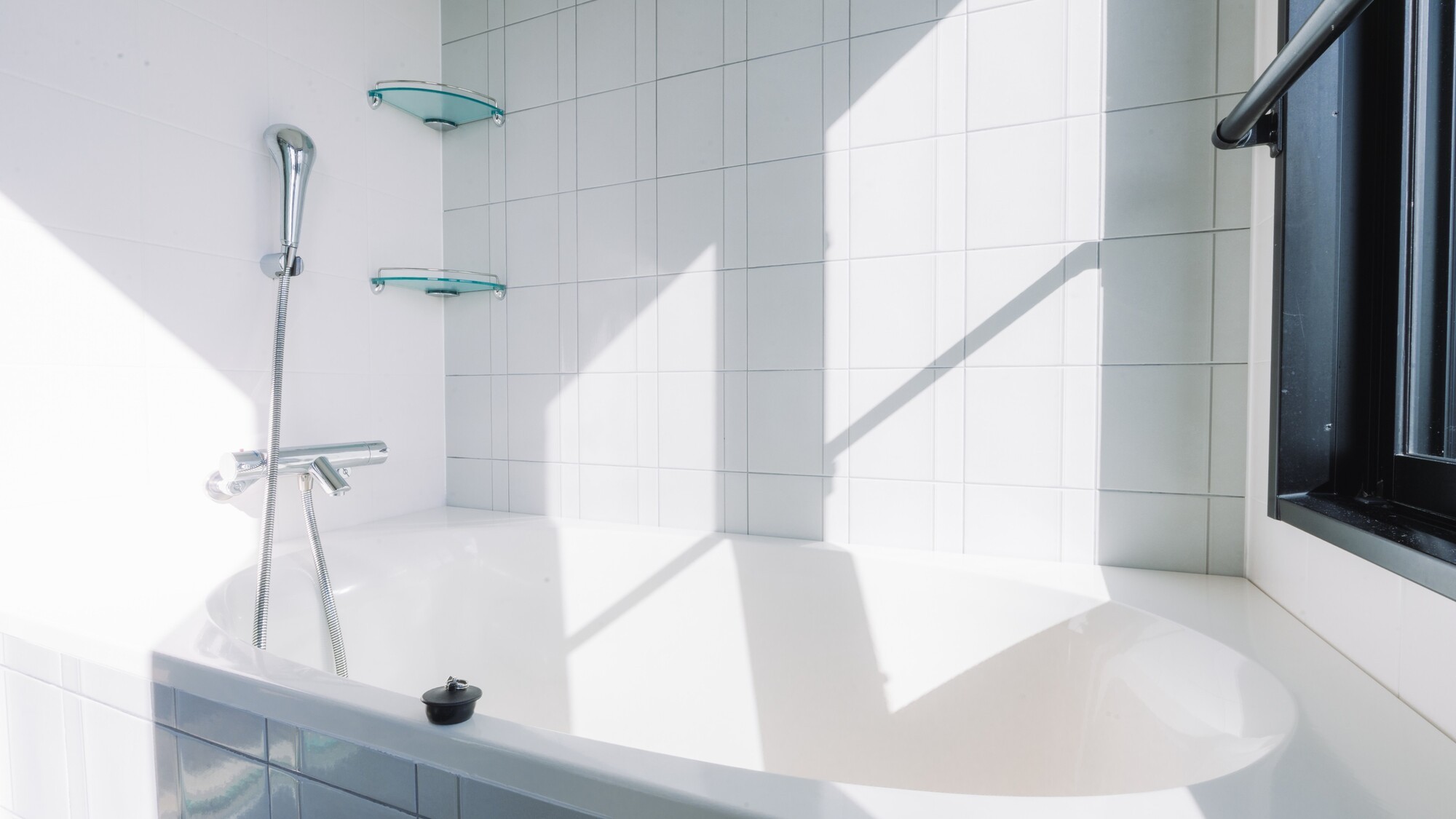 旅の疲れを癒す極上のバスタイム