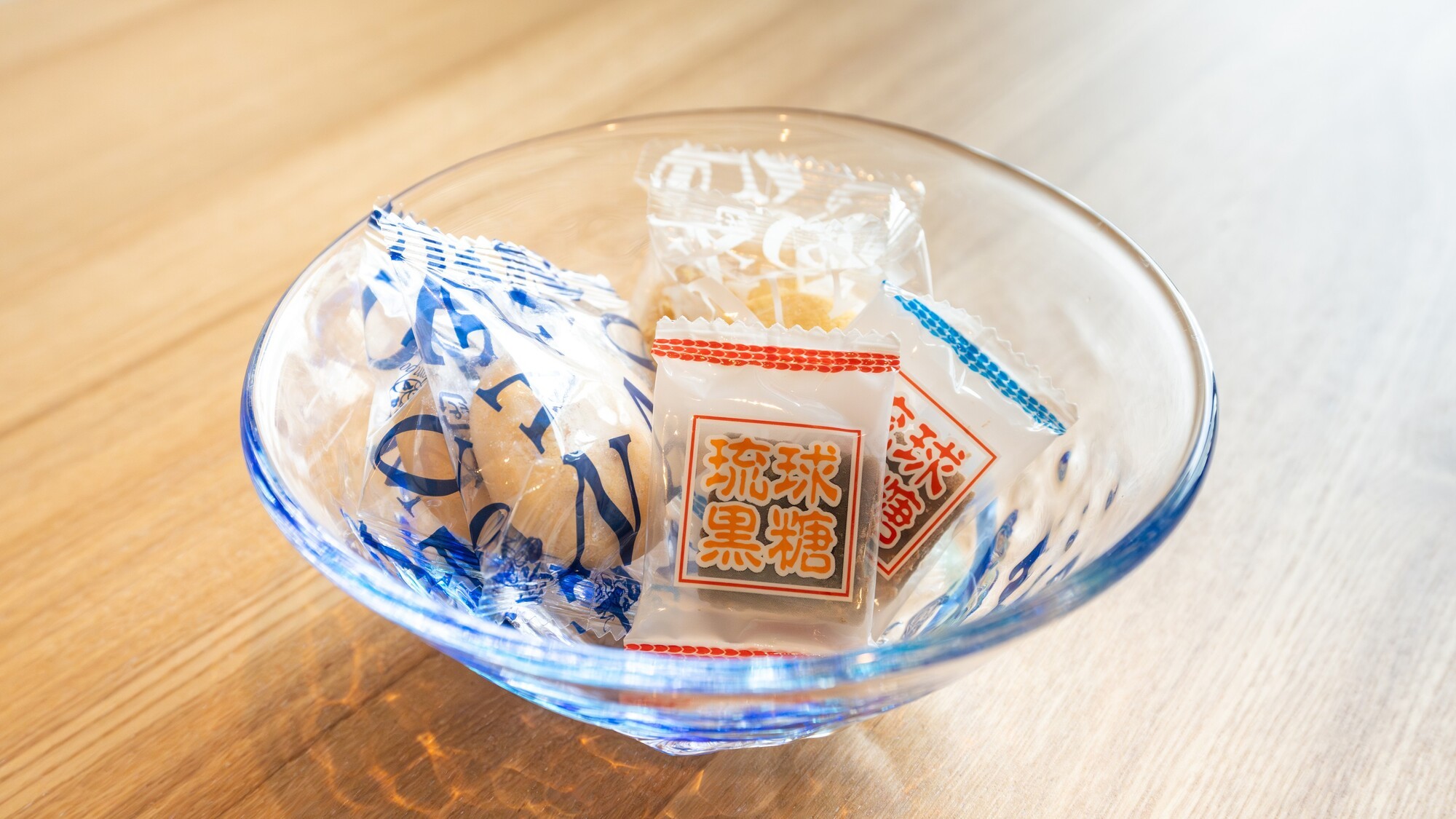 沖縄のおもてなし「心ばかりのウェルカムお菓子」