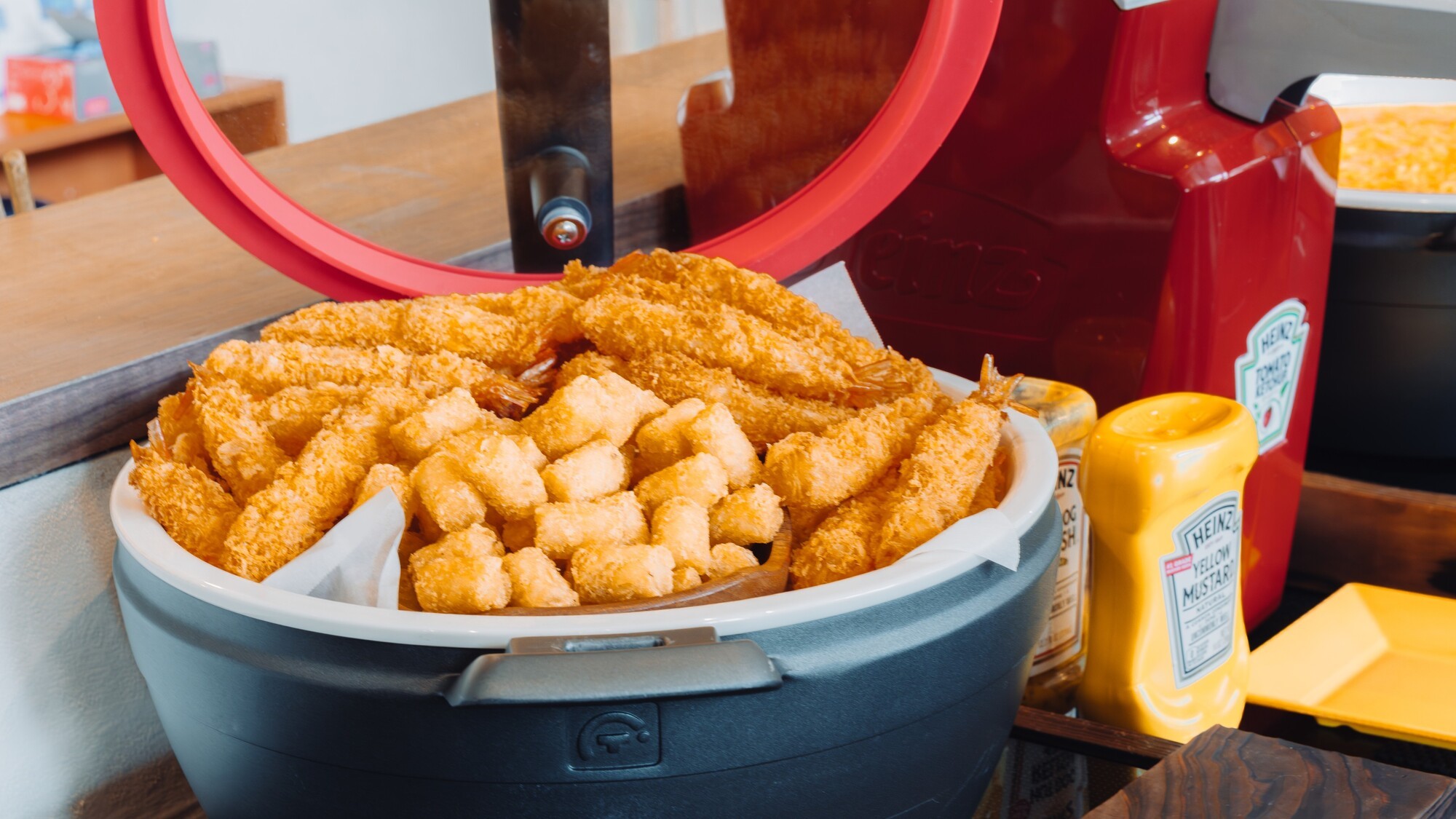 子供も大人も嬉しい！揚げ物パラダイス