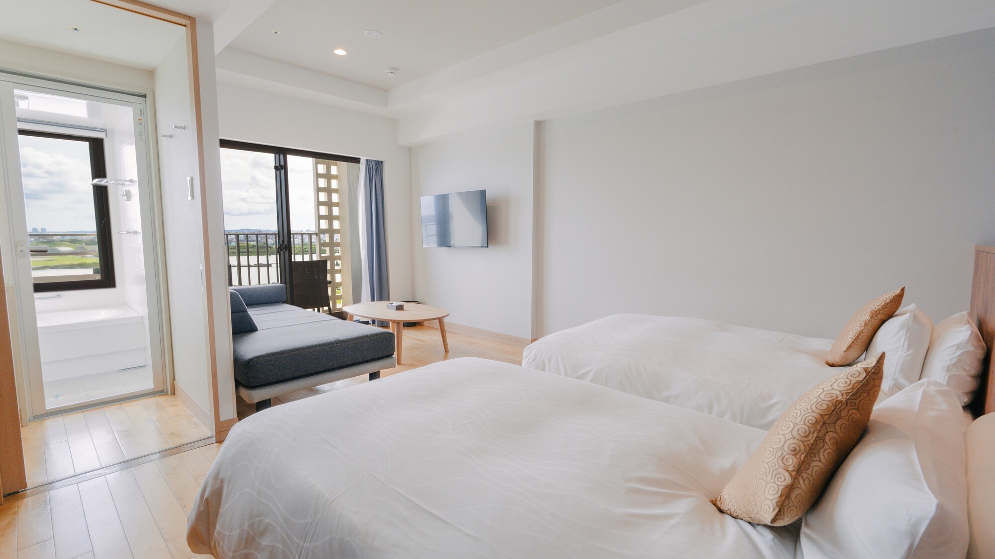 27.89㎡　シングルベッド2台（ベッド幅122cm）＋ソファーベッド（ベッド幅90cm※3名利用）