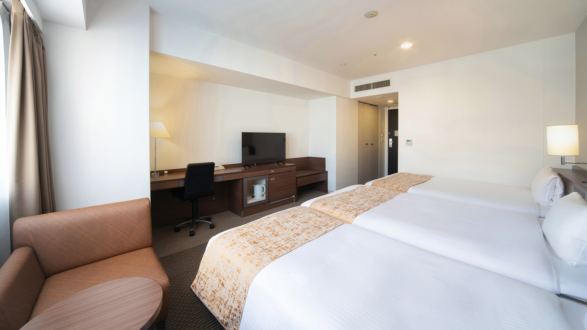 スーペリアトリプル　27㎡