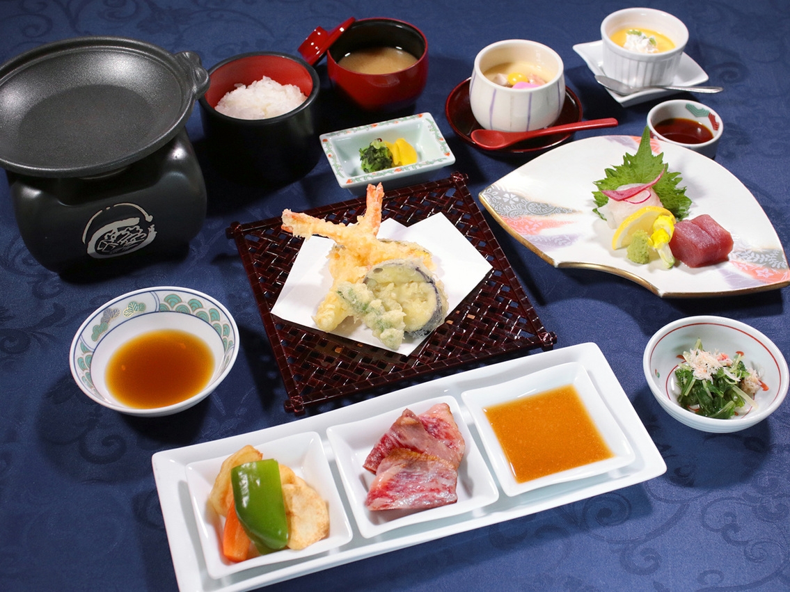 【二食付】国産牛フィレ陶板焼きと旬魚の造り・胡麻油香る天婦羅を味わう「雷神＜らいじん＞」プラン