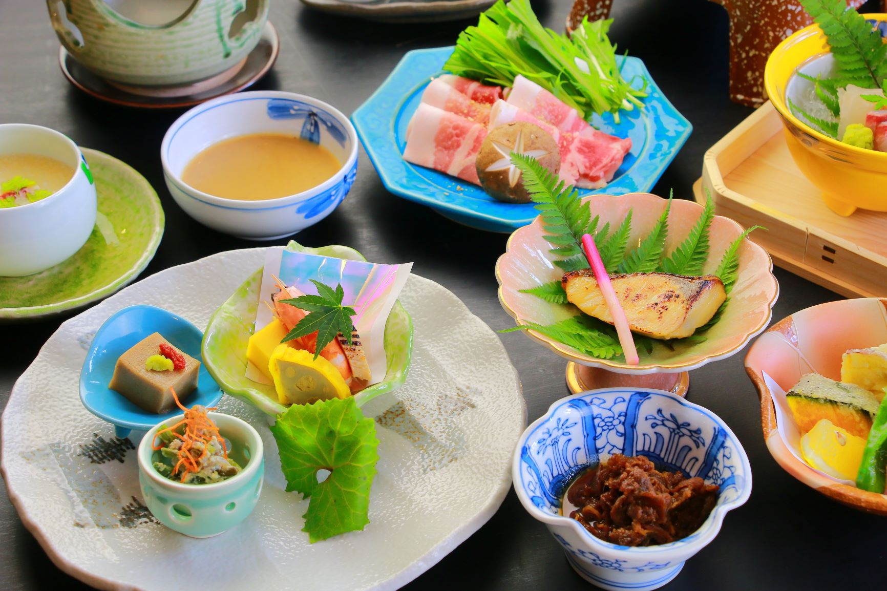 ★五感で楽しむ【創作料理】★とろとろ美肌温泉で癒しの時間を！◆1泊2食〜女子旅◆