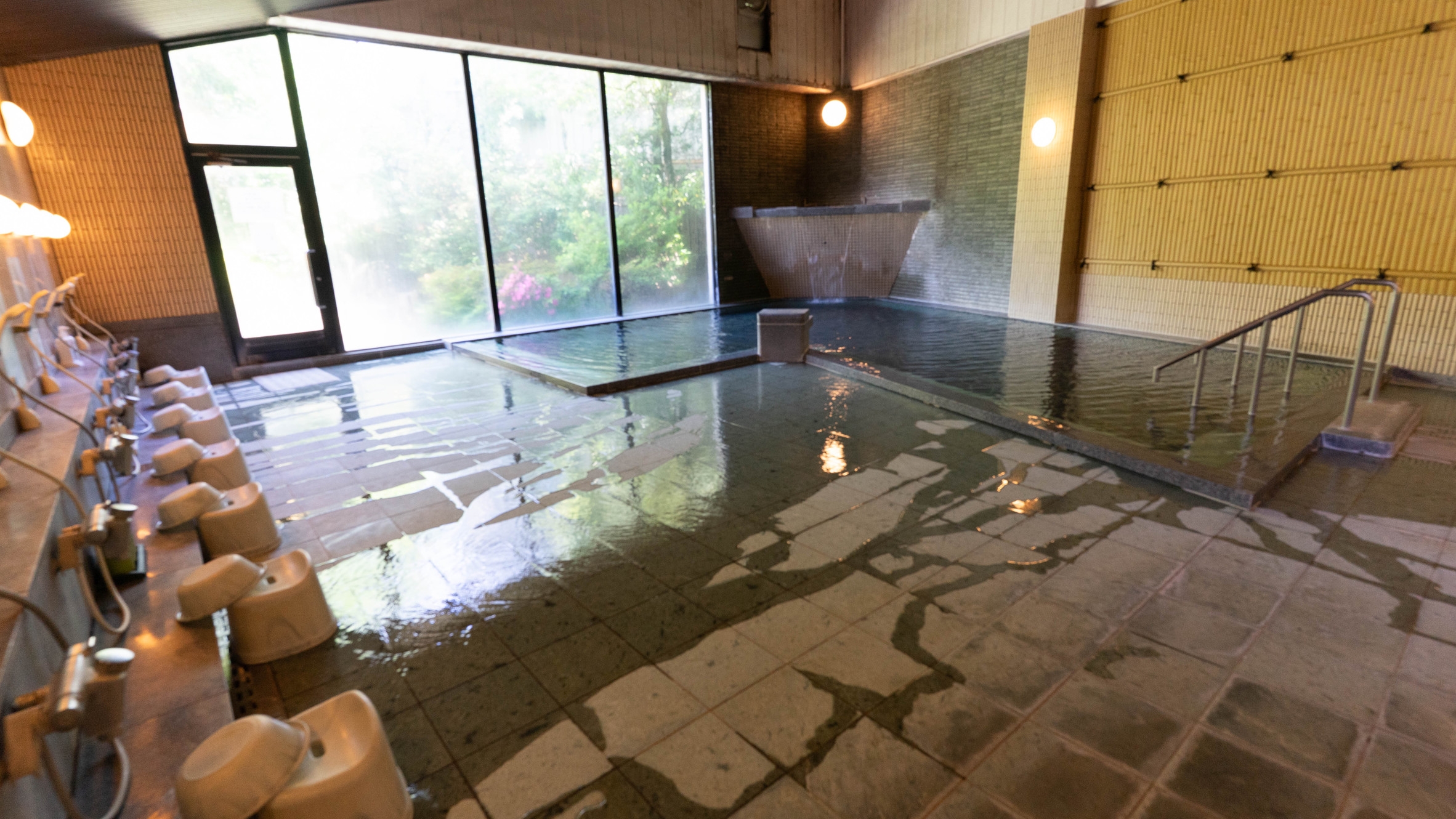 【さき楽60】60日前までの予約でお得に！源泉かけ流し美肌・回復の湯をお得に愉しむ【朝食付】