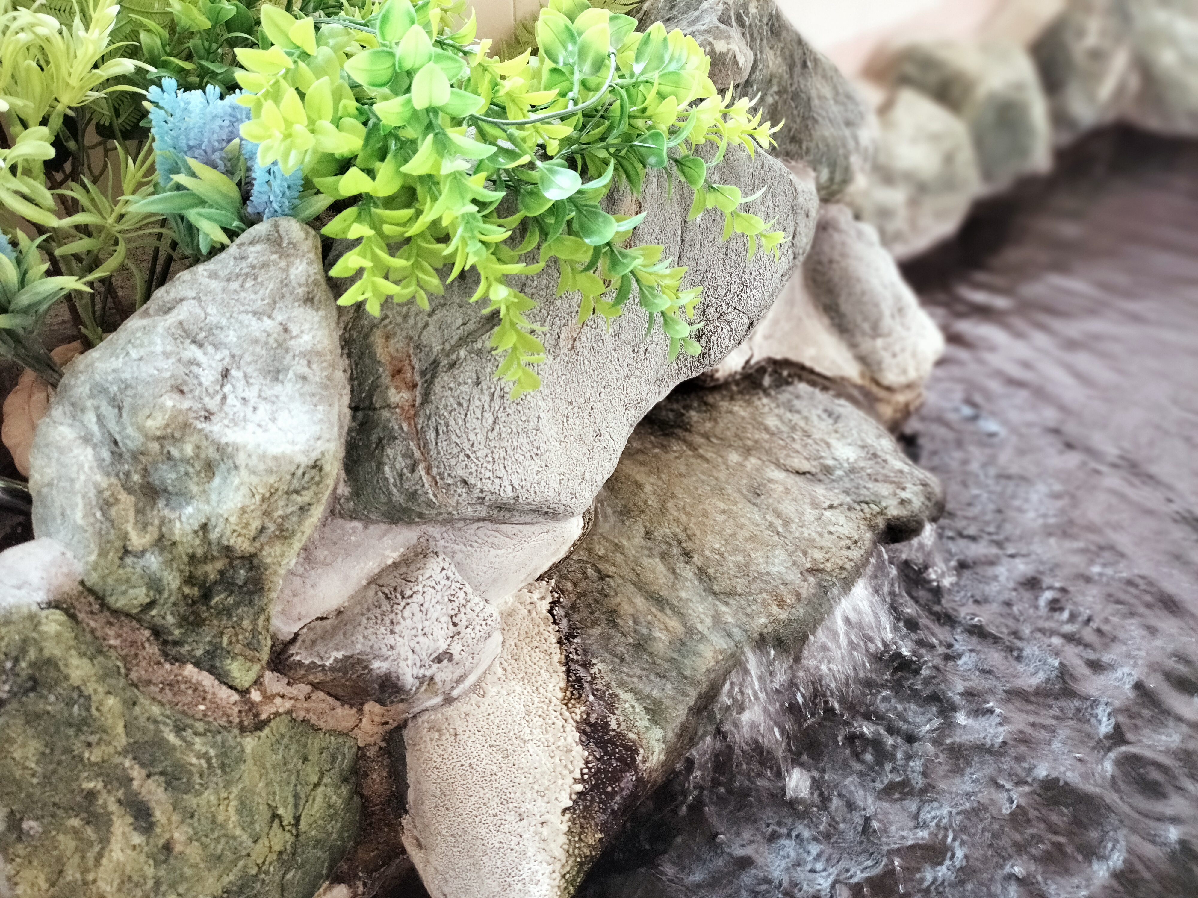 源泉かけ流し温泉02