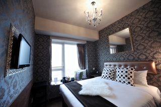 デラックス　ルーム