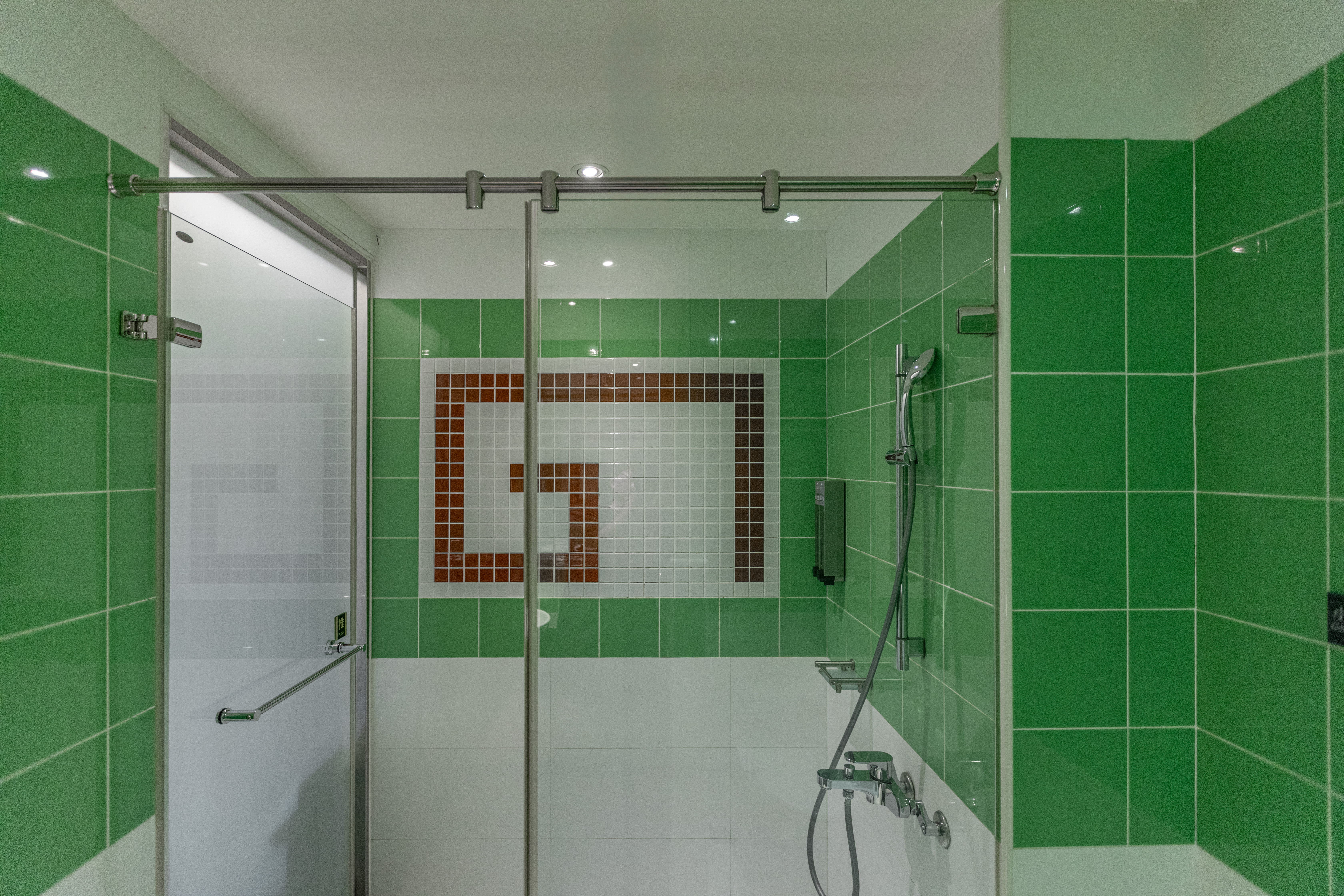 トリブルルーム