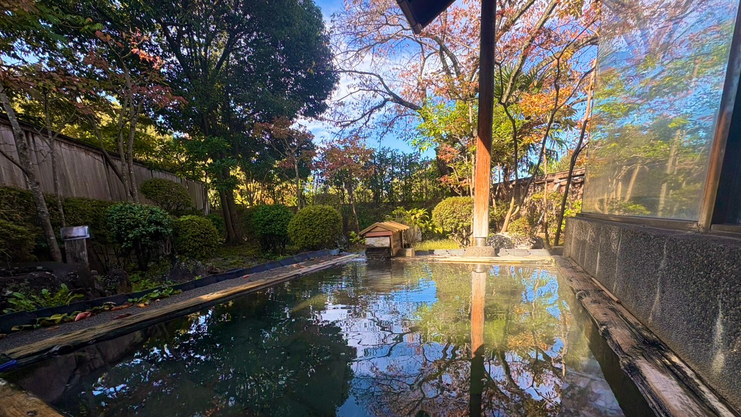 ひのき　露天風呂