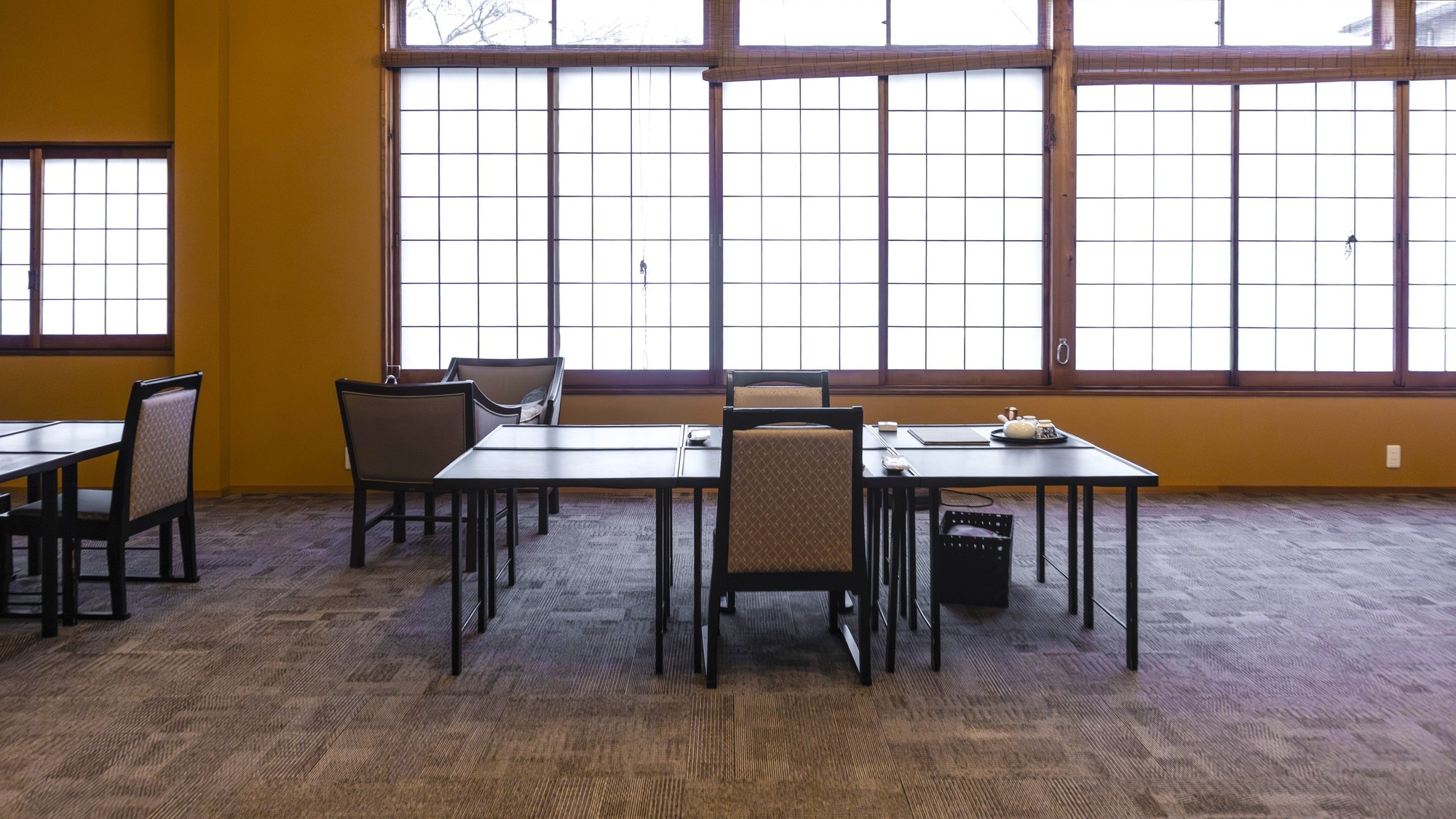 ・蕎麦カフェ（ペット同伴可）