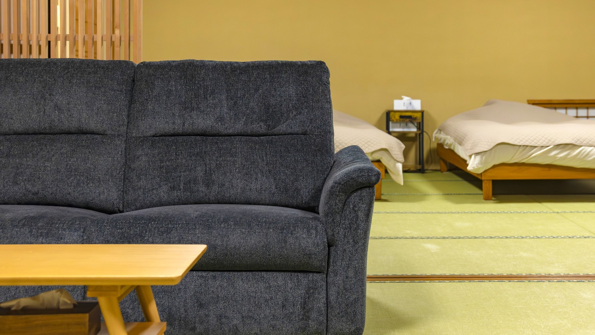 ・【くうちゃん/1階】リビングスペースにはソファを設置