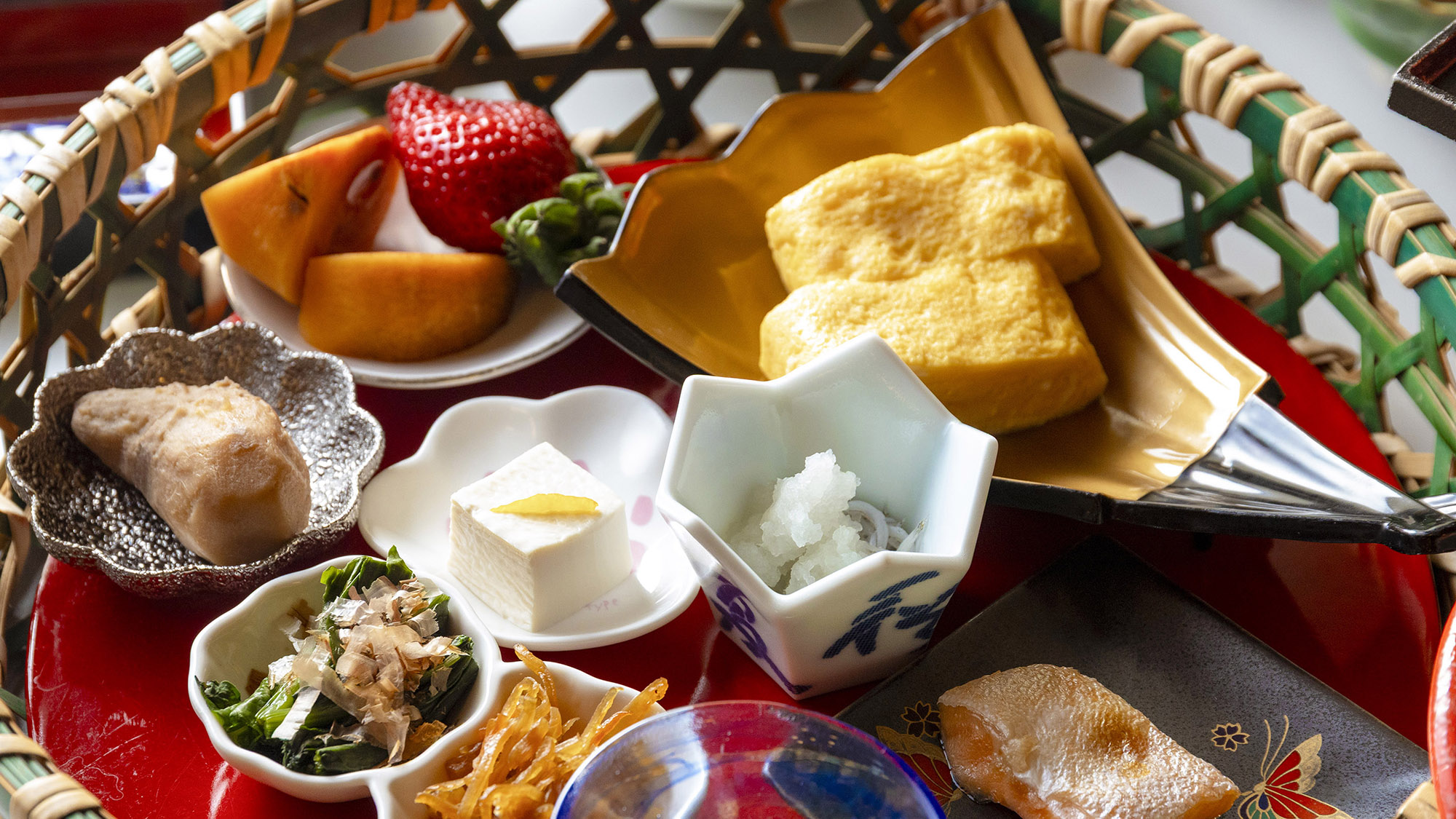 ・【食事一例】旬の味覚を味わえます