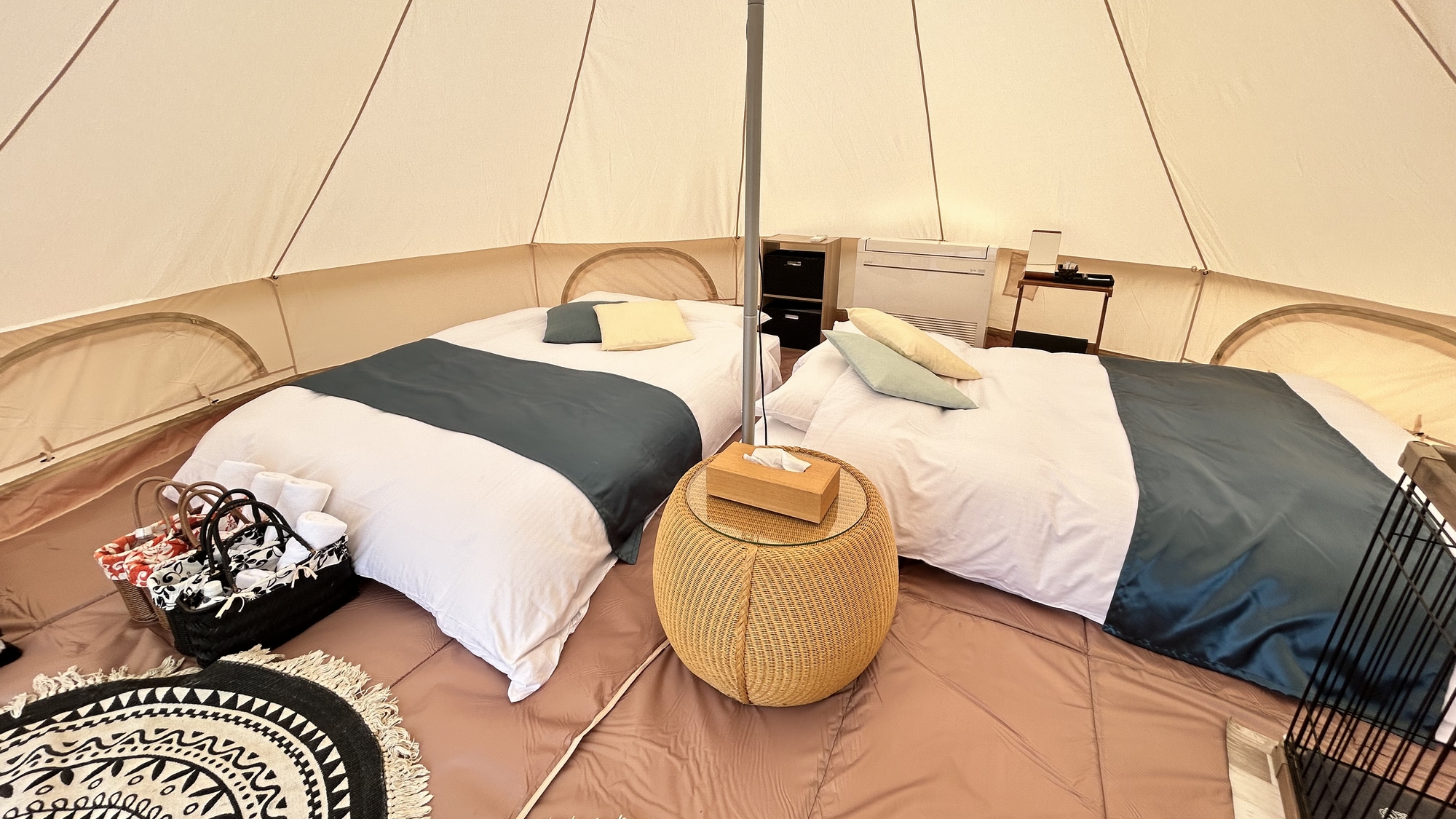 ◆ワンちゃんルーム（スイートテント）　愛犬とグランピング体験をお楽しみいただけます！