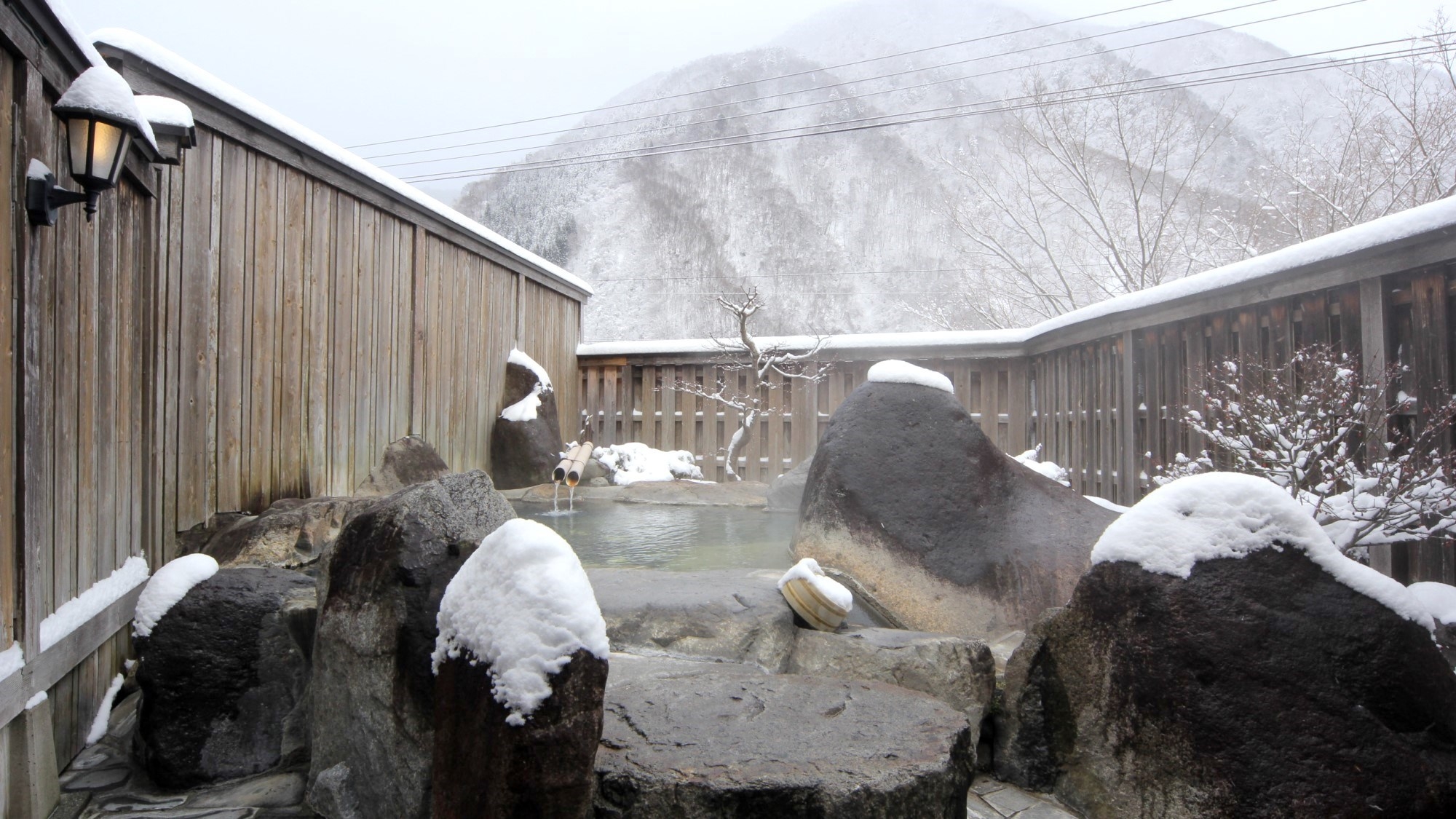【1泊夕食付】登山・トレッキングに最適♪早朝出発OK！飛騨牛陶板焼きの郷土料理【貸切温泉無料】