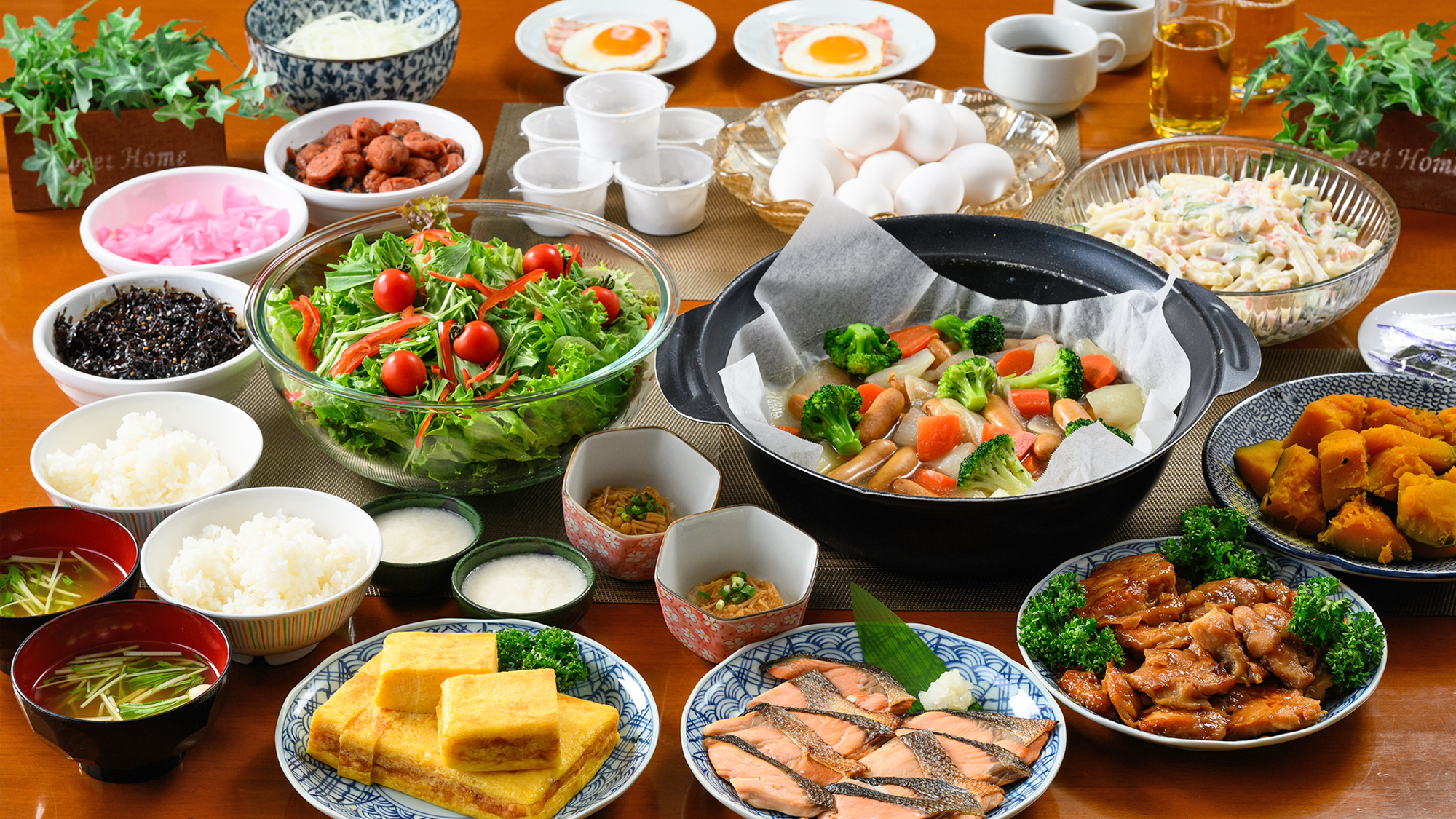 【朝食】地元の食材にこだわった、大人気の朝ごはん