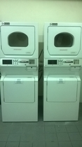 設備：洗濯機と乾燥機