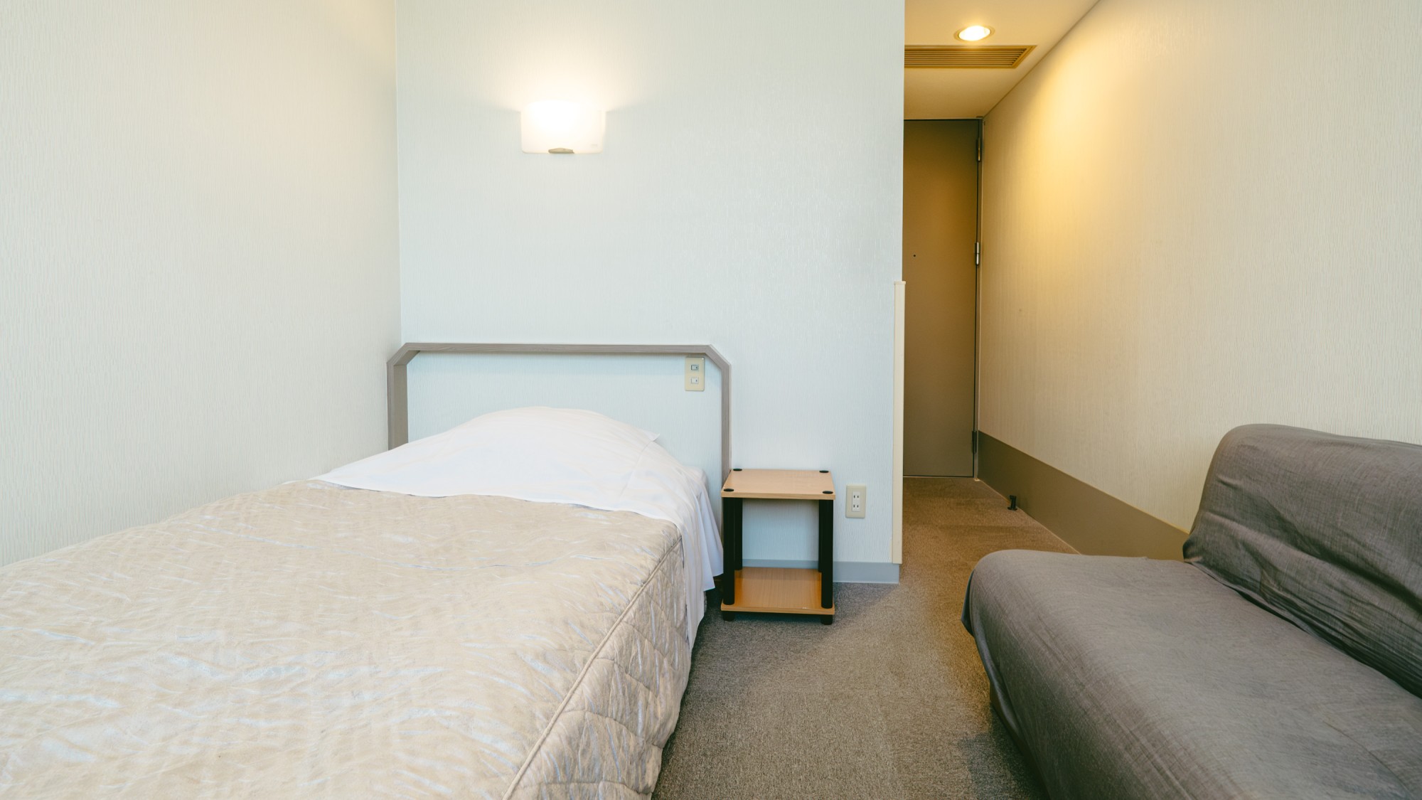 【シングル：２名ＯＫ】（１２平米〜）・バストイレ付　※禁煙・喫煙タイプが御座います