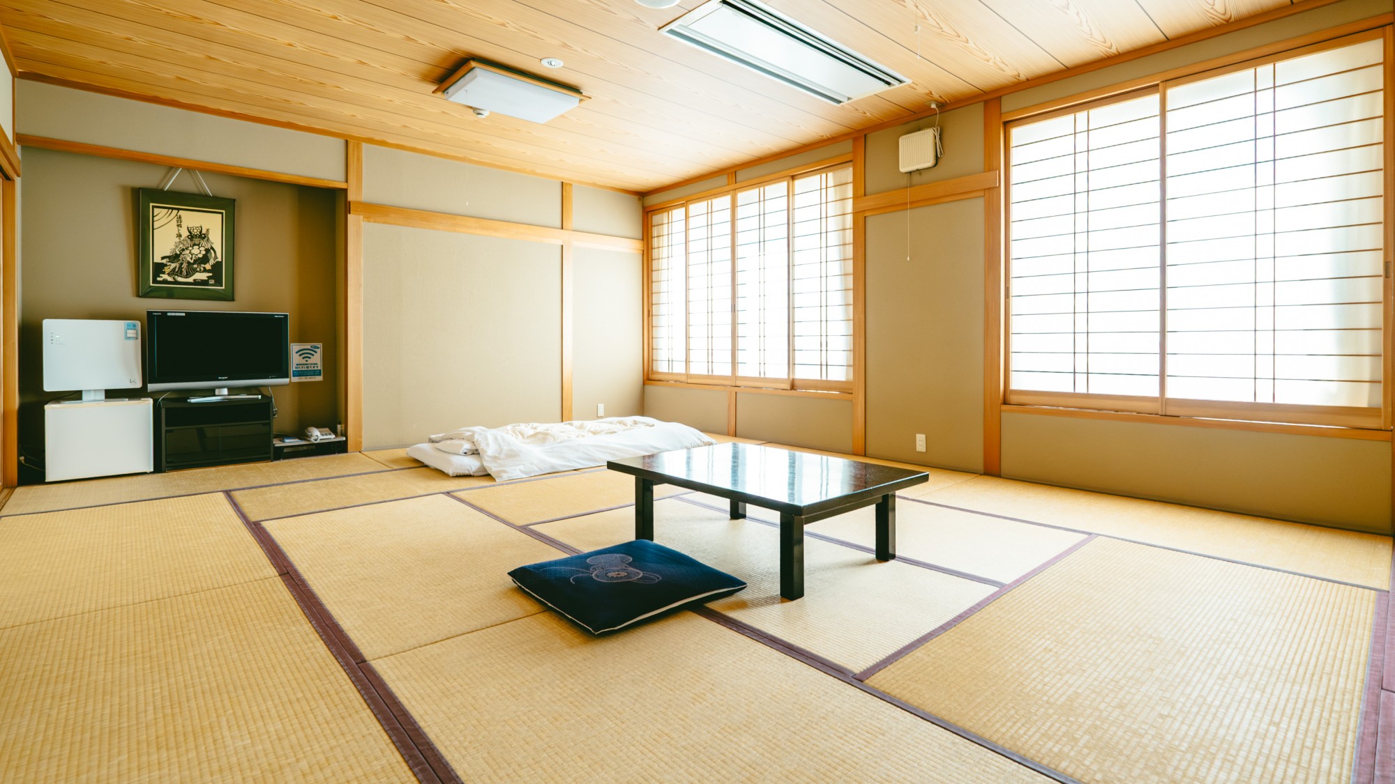 【◆喫煙◆　和室：１名～６名】（１７畳）・バストイレ無