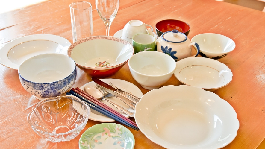 *【本館/皿類】和食・洋食・中華などお料理に合わせた食器をチョイスしてみてください。