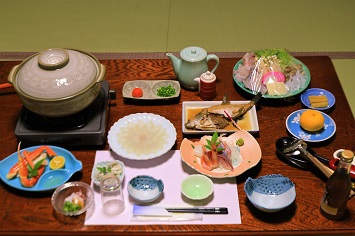 若狭ふぐの産地での　ふぐ料理（唐揚げ付）堪能プラン！　本館(バス・トイレなし)