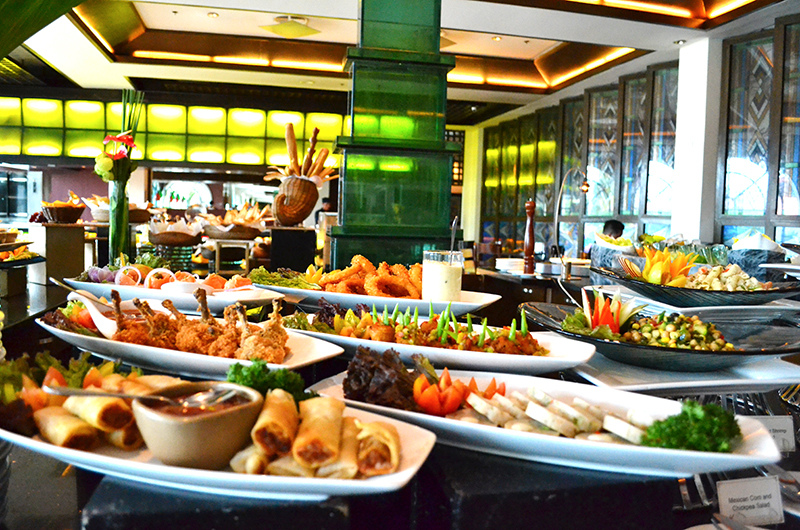 ■UNO（お料理の一例）