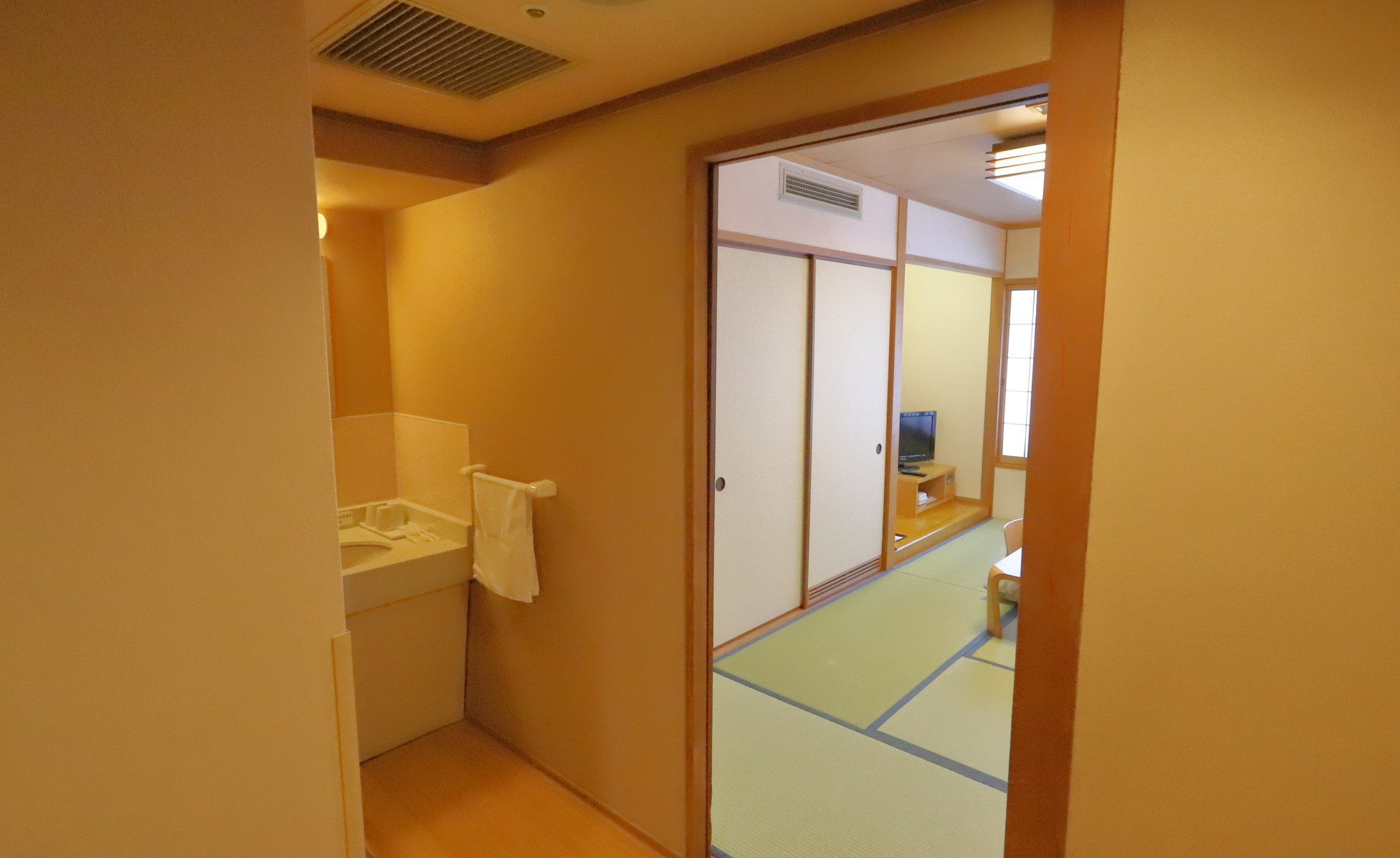 3名様までのご旅行に。和室のお部屋で古都を満喫プラン（食事なし） ※禁煙【現金特価】