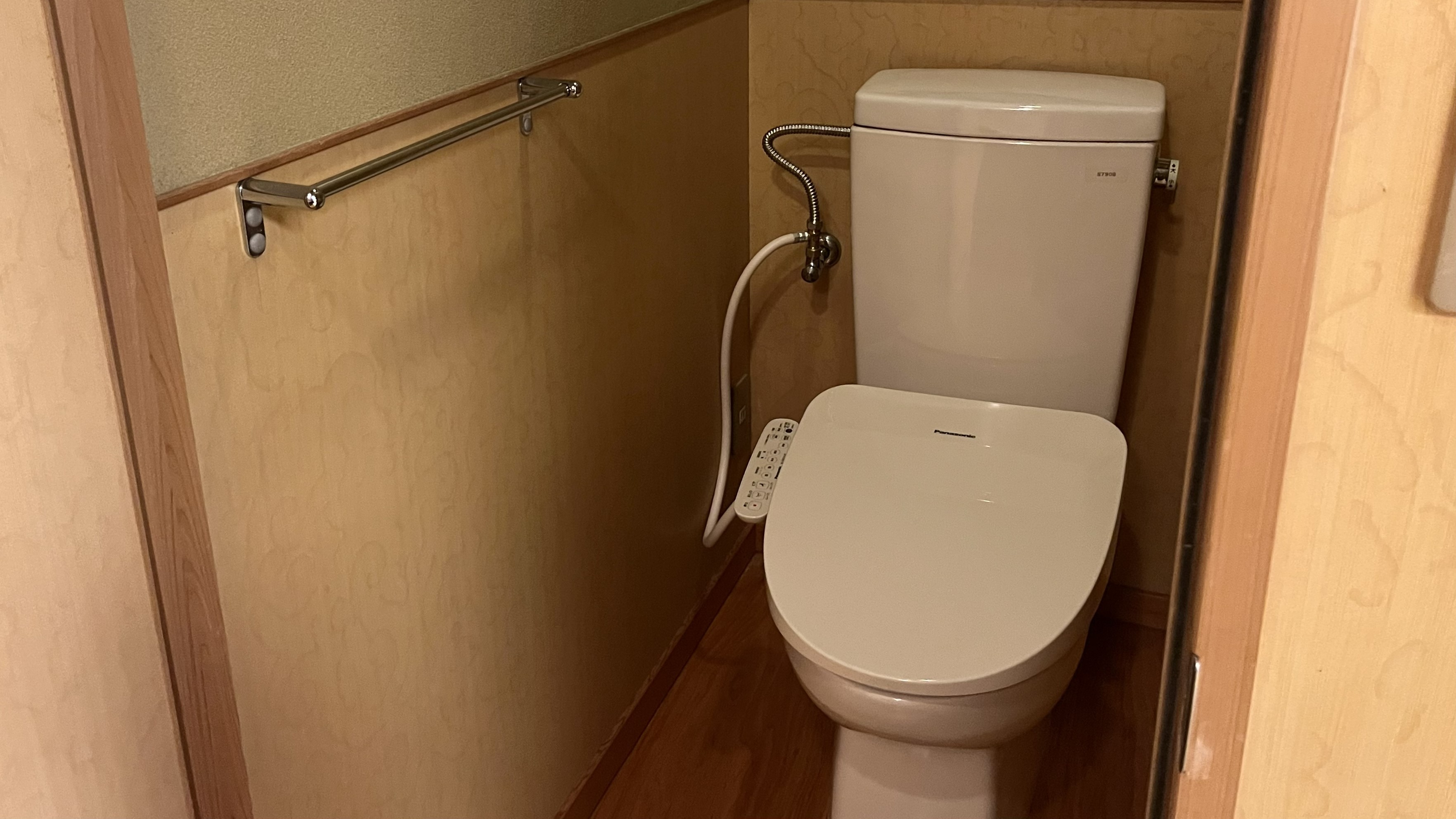 全室ウォシュレットトイレ付き◆和室10畳