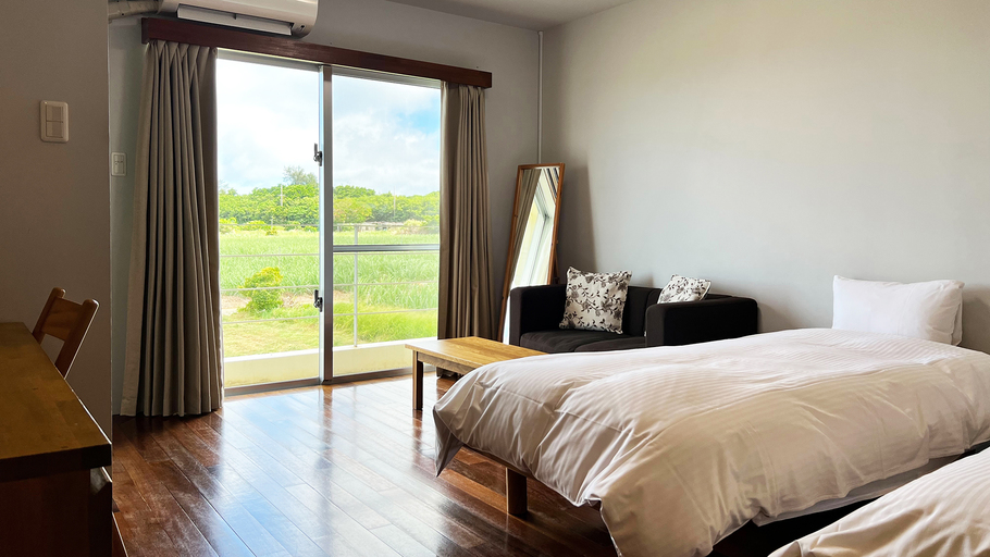 洋室トリプルタイプ