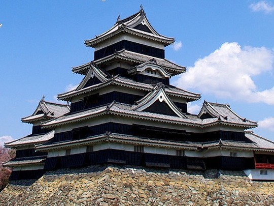 人気の高い松本城