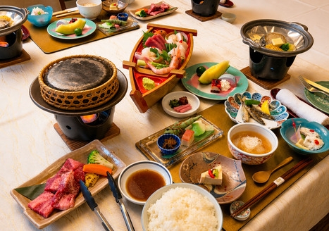 《豪華海鮮コース》〈但馬牛×鮑〉但馬牛ステーキ＆鮑の踊り焼き＆海鮮盛り＆旬味覚会席【朝夕付】