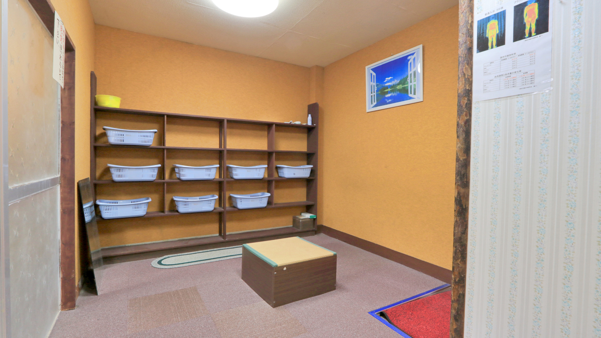 【風呂】脱衣所 (男)