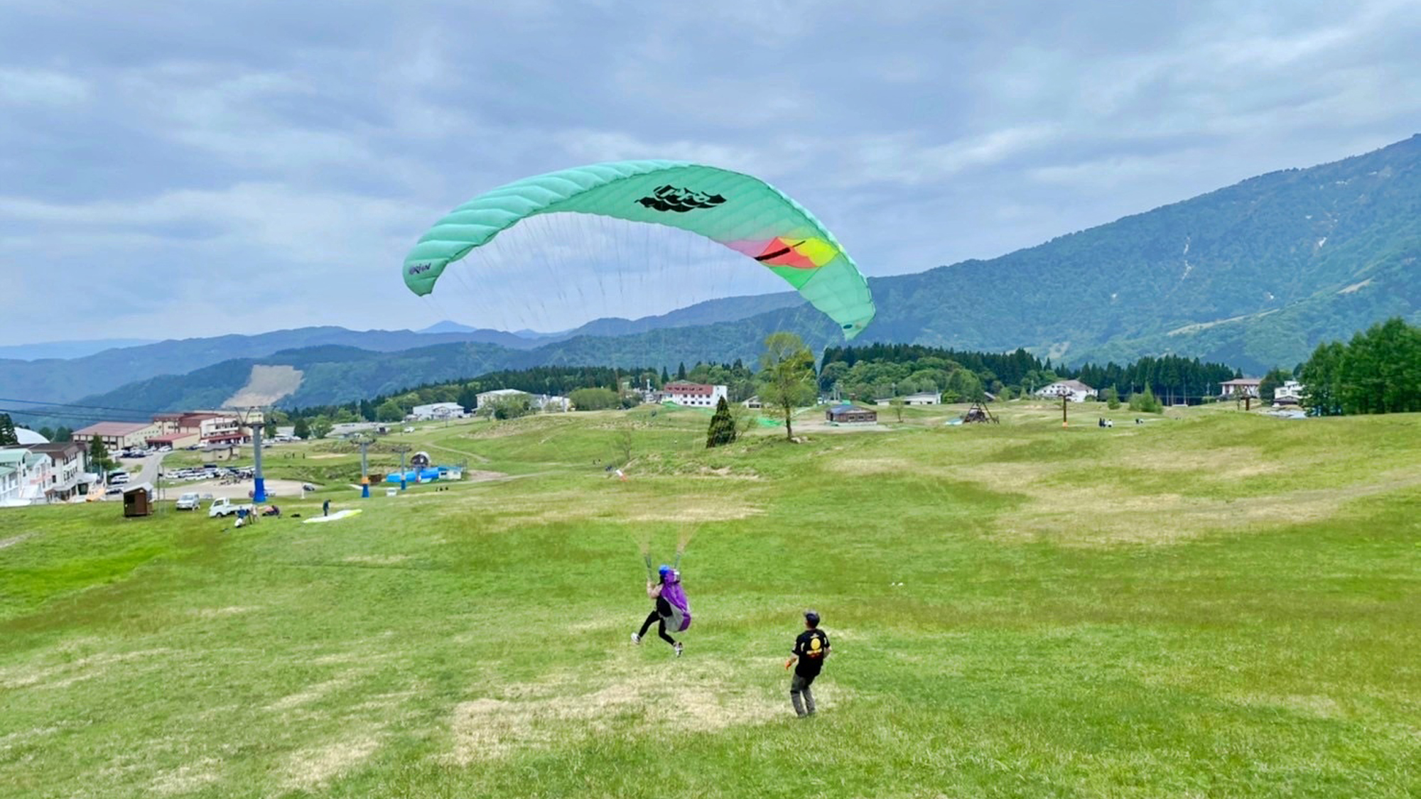 【体験】パラグライダーで大空を飛んでみてください