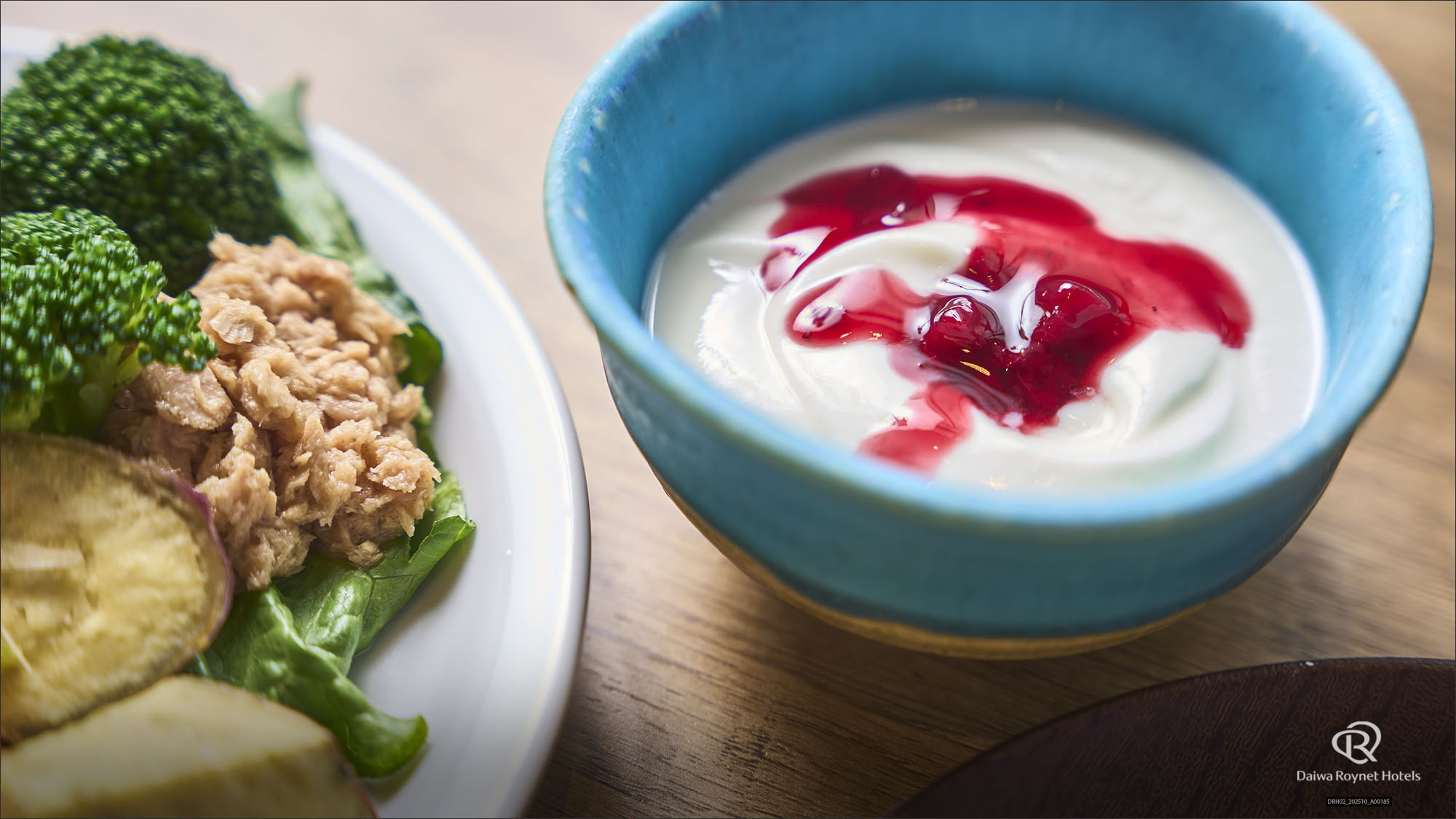ヨーグルト（朝食一例）