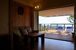 部屋からベランダ