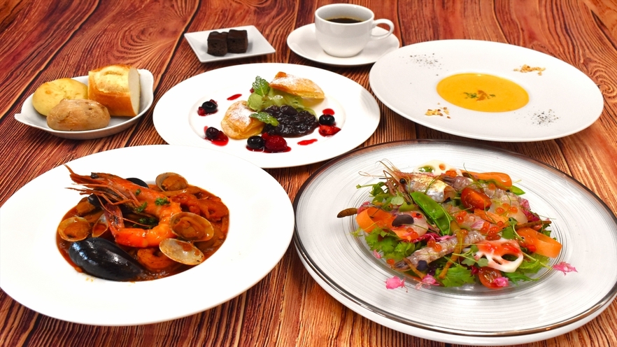 【2食付　Light：星】〜パスタ料理メインのコースディナー付〜