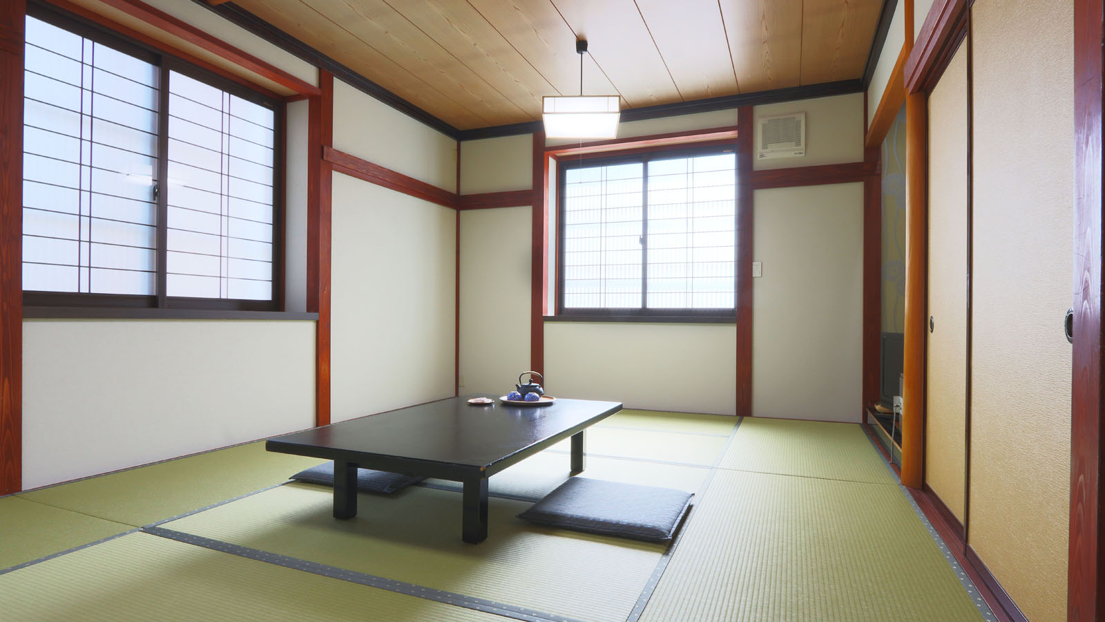 ★【客室　松の間】-12畳和室-