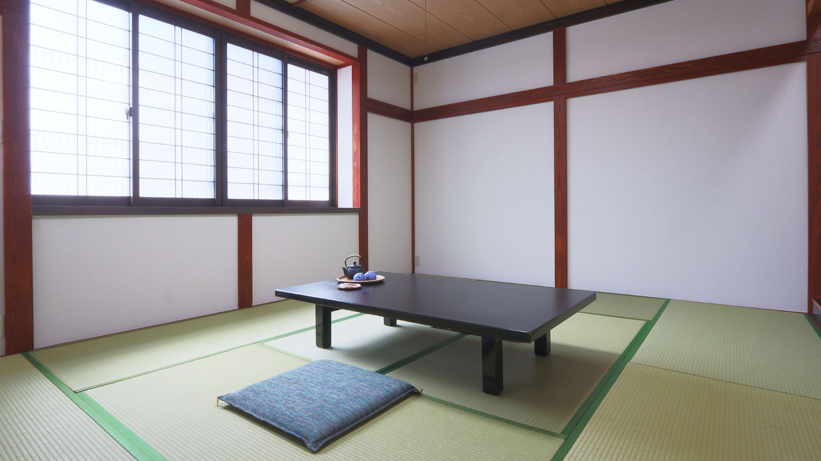 ★【客室　梅の間】-10畳和室-