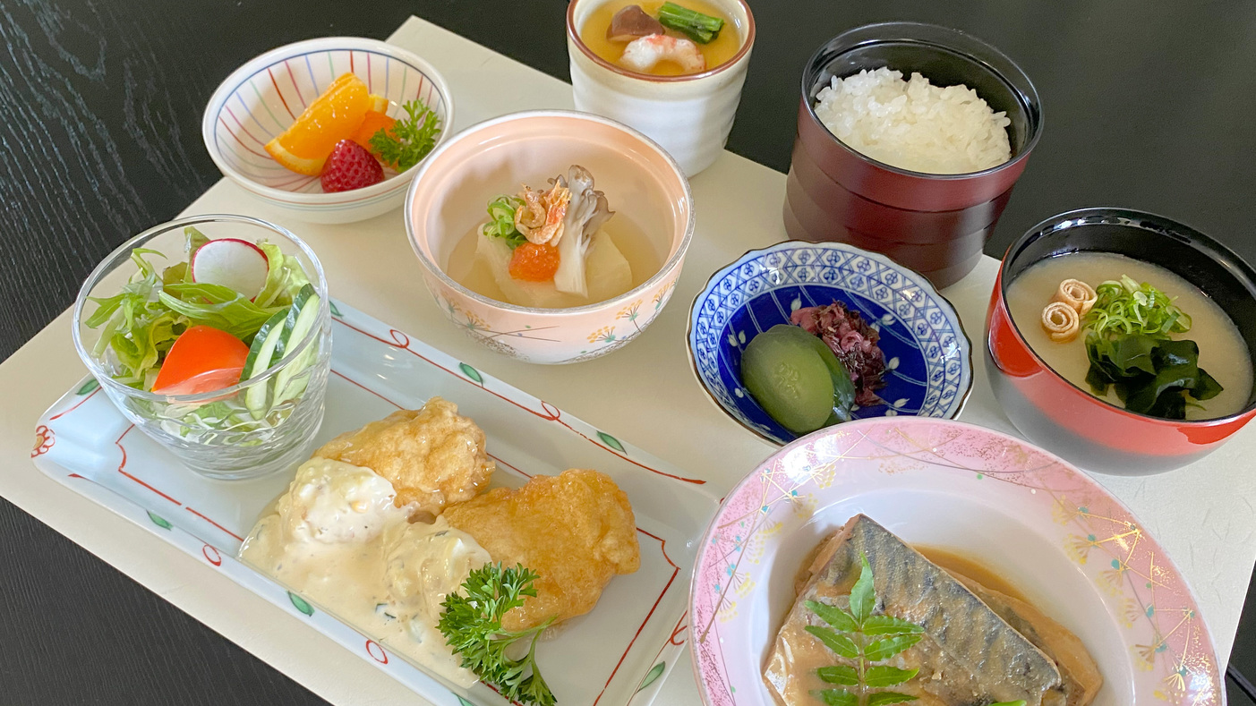 日替わりの夕食御膳一例になります。