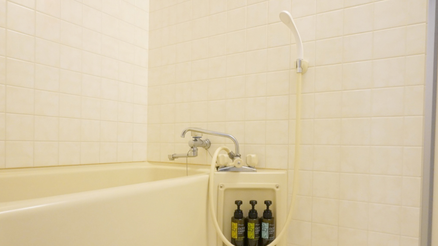 【和室８畳ユニットバス付一例】