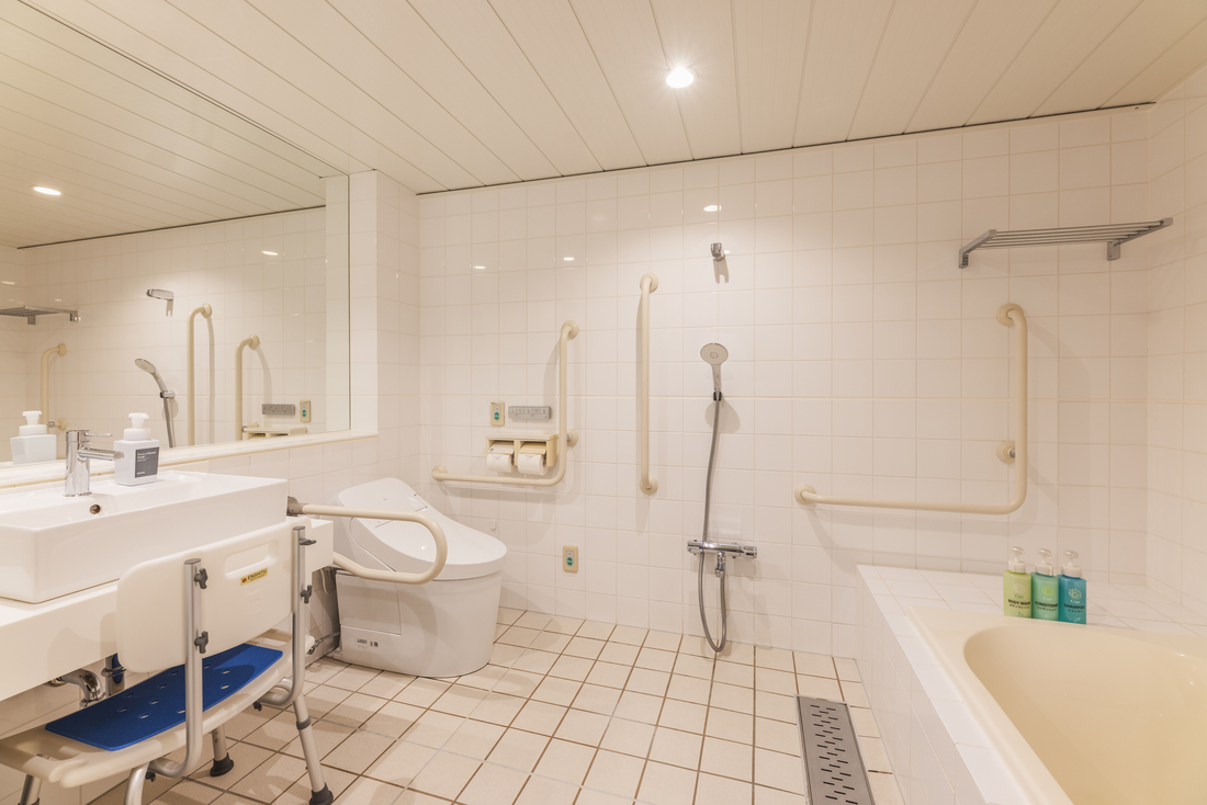 【リニューアル後】ユニバーサルツインルーム・バスルーム