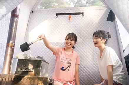 テントサウナ_サウナ内