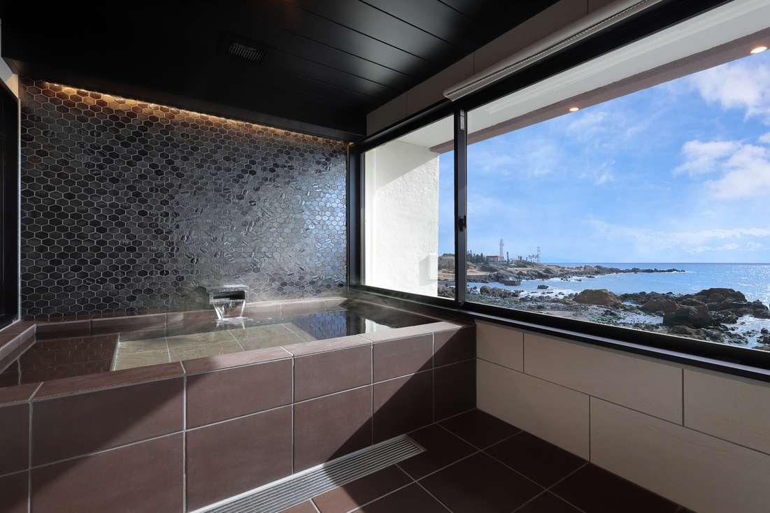 ◇太平洋一望の半露天風呂付き客室(3.4階/半露天風呂＆トイレ付)