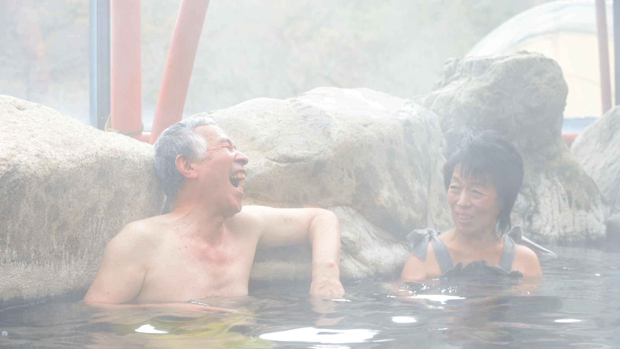 ■源泉かけ流し大露天風呂