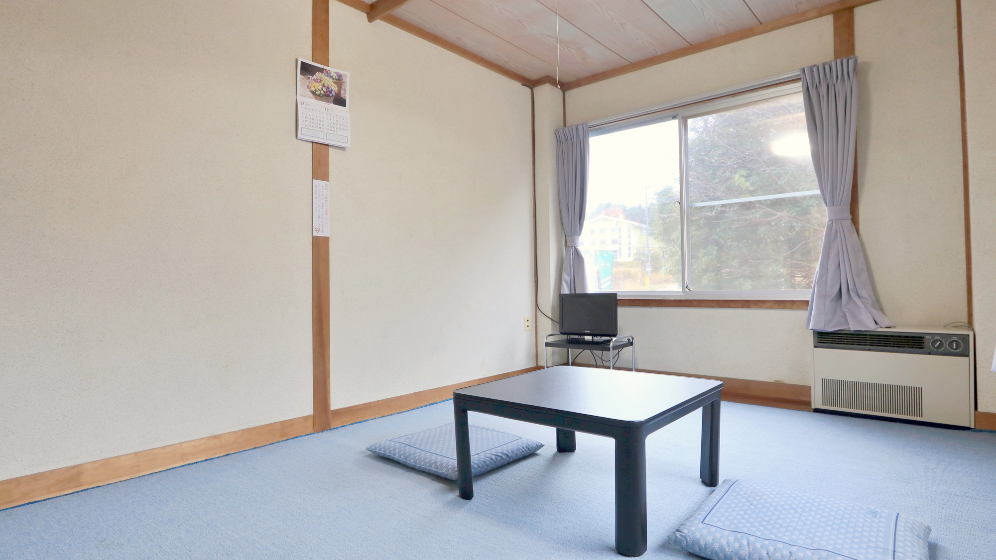 【客室】6畳和室（夏） (2)