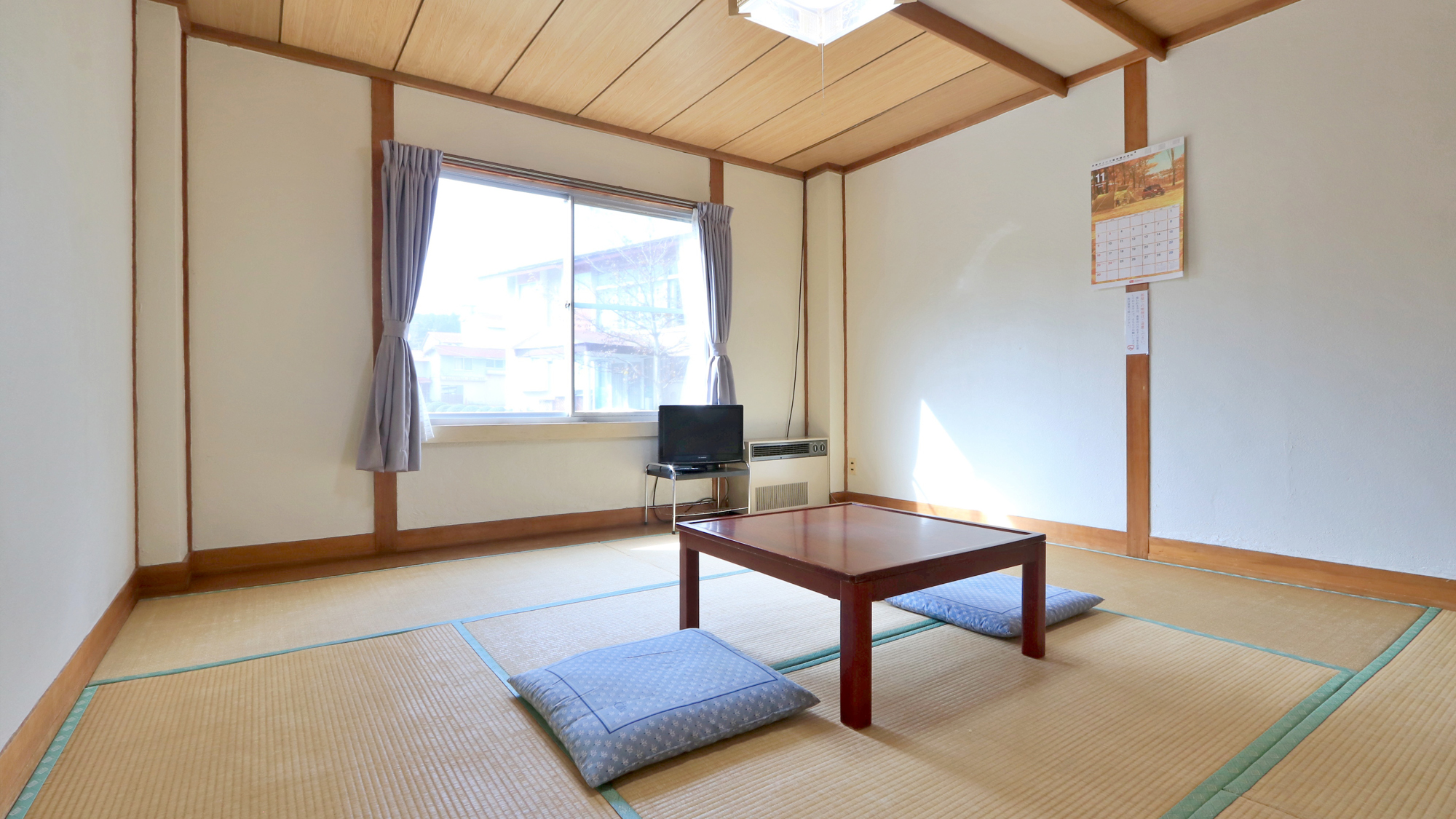 【客室】8畳和室（夏） (1)